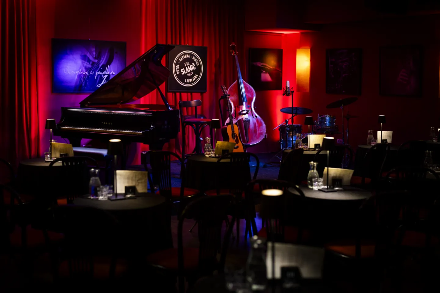 Organizer cover image 